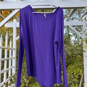 Under Armour Vibrant Purple Long Sleeve Women's Yoga Top